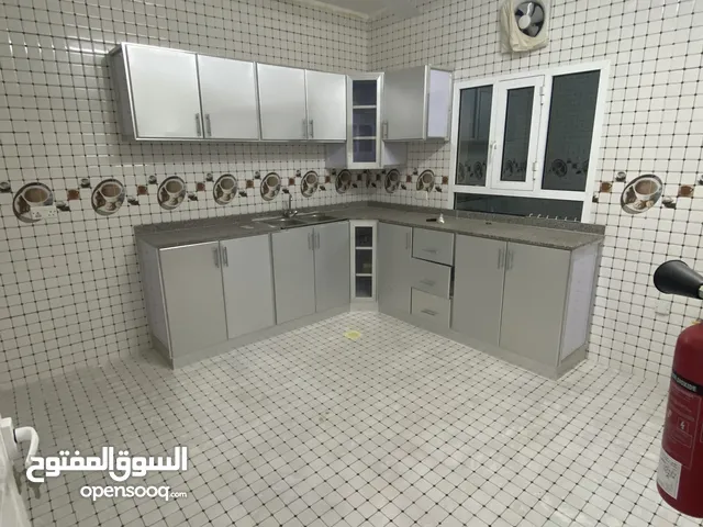 90 m2 2 Bedrooms Apartments for Rent in Al Dakhiliya Nizwa