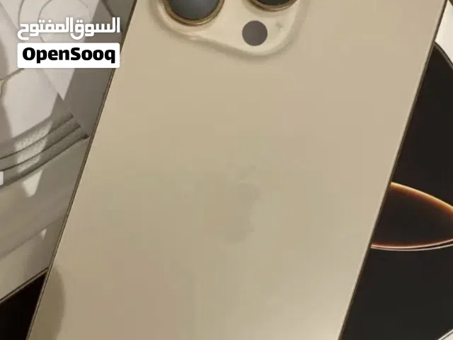 Apple iPhone 16 Pro Max 256 GB in Al Riyadh