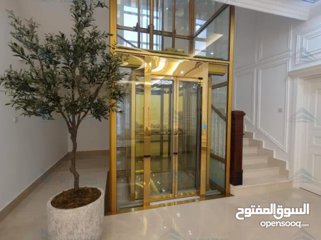 اورينت توريد وتركيب وصيانة جميع انواع المصاعد