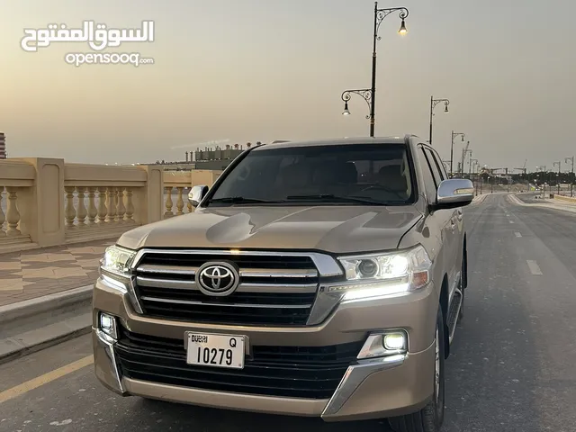 Used Toyota Land Cruiser in Sharjah