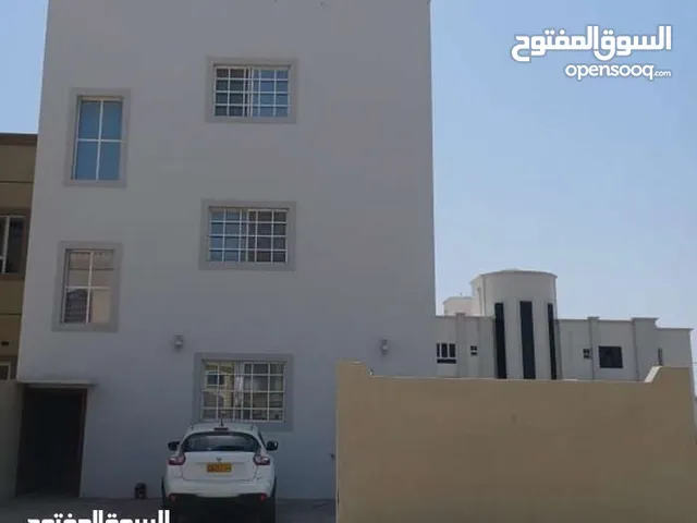120 m2 3 Bedrooms Apartments for Rent in Muscat Seeb