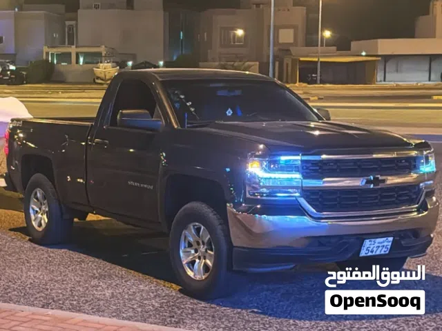 2017 شيفروليه سلفرادو 1500 1LS