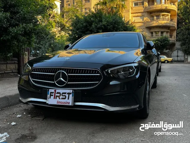 مرسيدس E200 للبيع بسعر لقطه