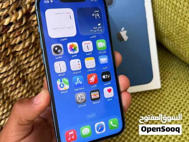 Apple iPhone 13 128 GB in Amman