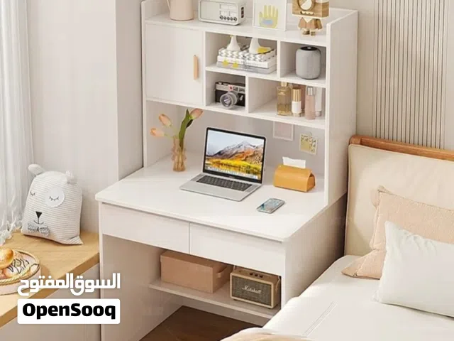 مكتب دراسي/عملي بتصميم راقـي — قطعة تجمع الجمال والترتيب بمكان واحد!