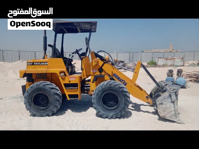 شيول كاماتسو 2004ديزل وارد اليابان عمل ساعات قليلة2350ساعة فقط نضيف جدا