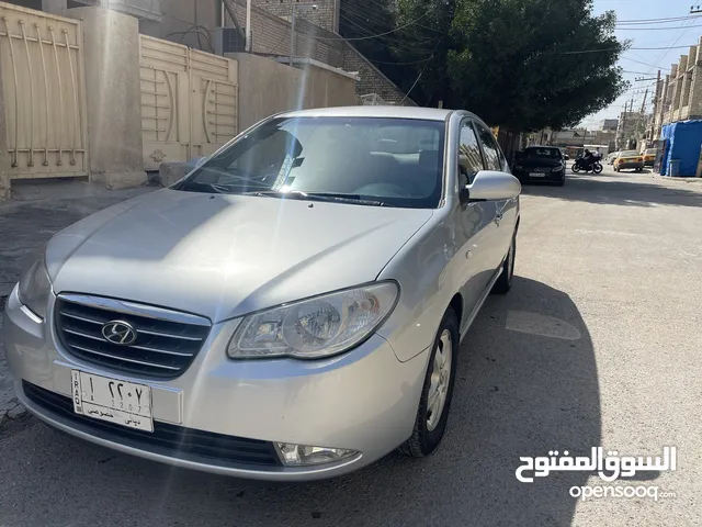 Hyundai Avante Standard in Baghdad