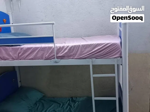 جرابي اطفال مستعملة جدا نظيفه