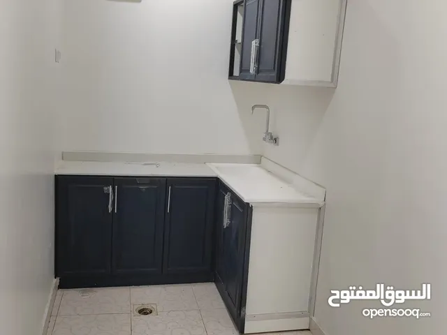 شقة للايجار السنوي 15000 الرياض حي العليا