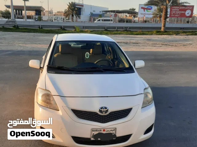 TOYOTA YARIS, 2013 model