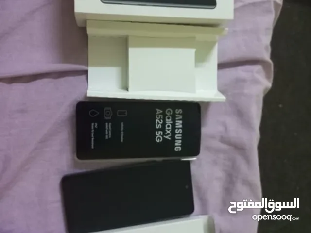 Samsung a52s 5G للبيع رام 8 جيجا مساحه 128