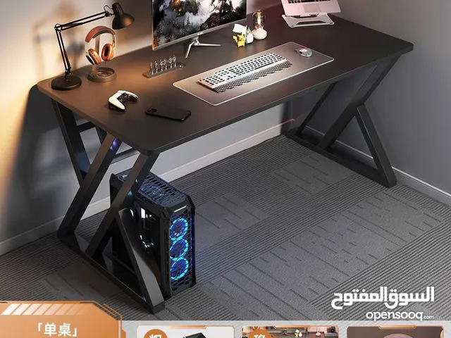 طاولة مثالية تجمع بين الأناقة والعملية لتنظيم يومك بأسلوب عصري!