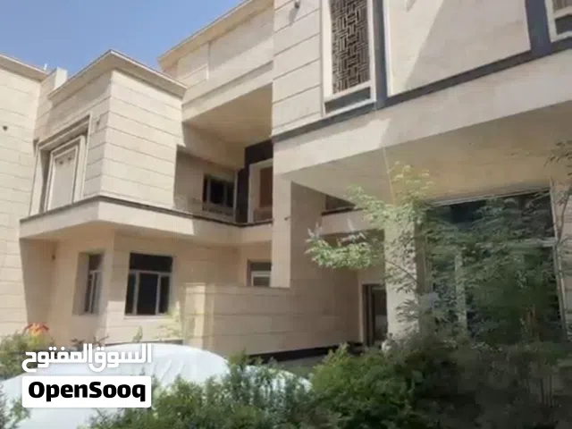 بيتين متجاورات للبيع بالامكان بيع واحد البصره حي الاندلس