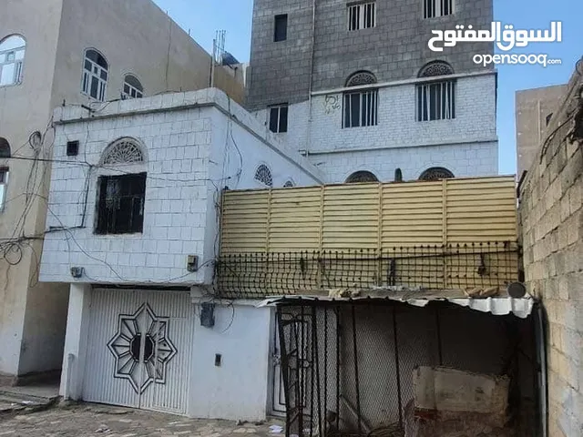190m2 More than 6 bedrooms Villa for Sale in Sana'a Asbahi