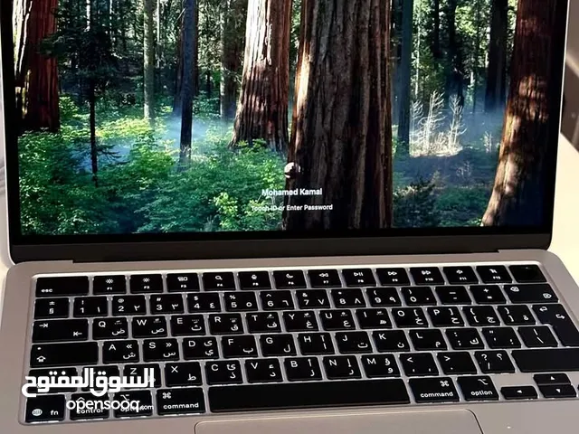 Apple MacBook Air-13.6 M4 10-Core CPU/10-Core GPU/16-Core /16GB RAM/512GB SSD used for 3 days only