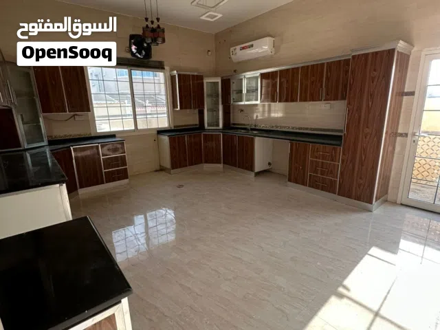 3014 ft² 5 Bedrooms Villa for Rent in Ajman Al Mwaihat
