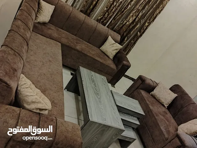 كنب للبيع ويوجد عده موديلات