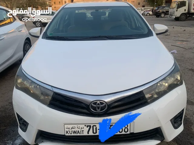 للبيع تويوتا كرولا موديلها 2015 For sale toyota corolla model 2015