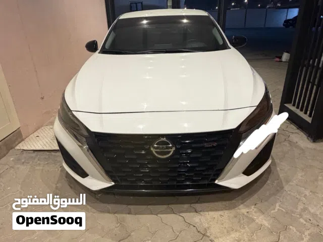 Used Nissan Altima in Abu Dhabi