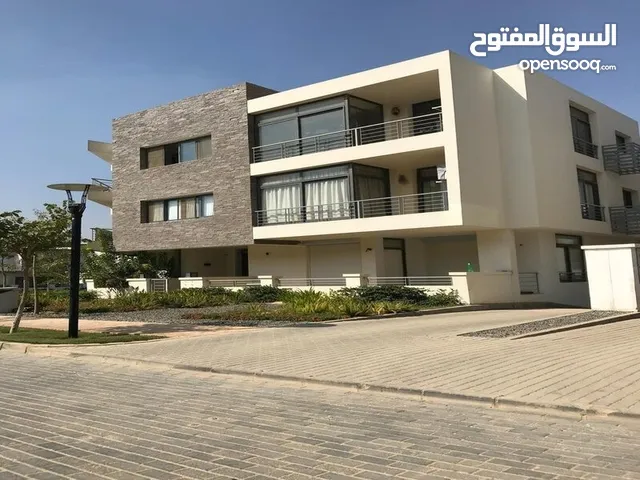 130 m2 2 Bedrooms Apartments for Sale in Cairo First Settlement