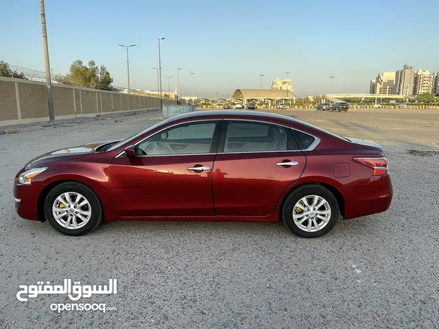 Nissan Altima Model 2014