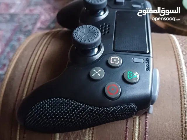 يدة ps4 للبيع او المراوس بيدة ثانية . نوع الكيبل usb type-c