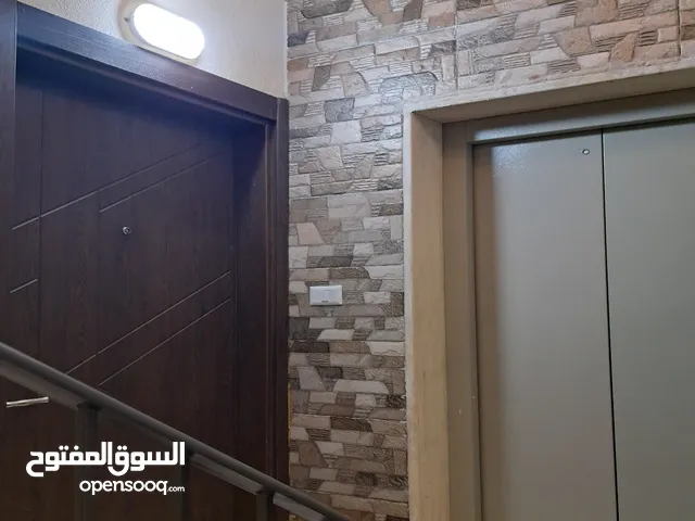 120 m2 2 Bedrooms Apartments for Rent in Amman Marka Al Shamaliya