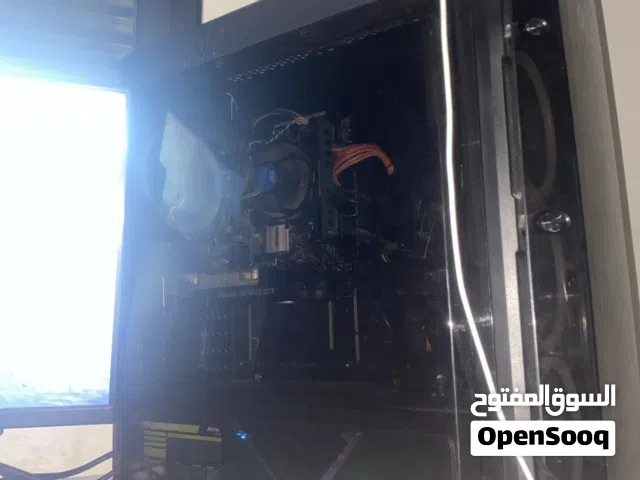 pc للبيع نضيف ما يشتكي من اي مشكلة يشغل فورزا 6 بدون تقطيع