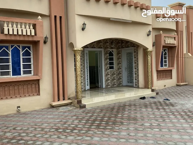 150 m2 3 Bedrooms Villa for Rent in Al Batinah Barka