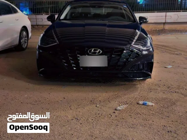 سوناتا موديل 2023  للبيع ب136 وبيها مجال