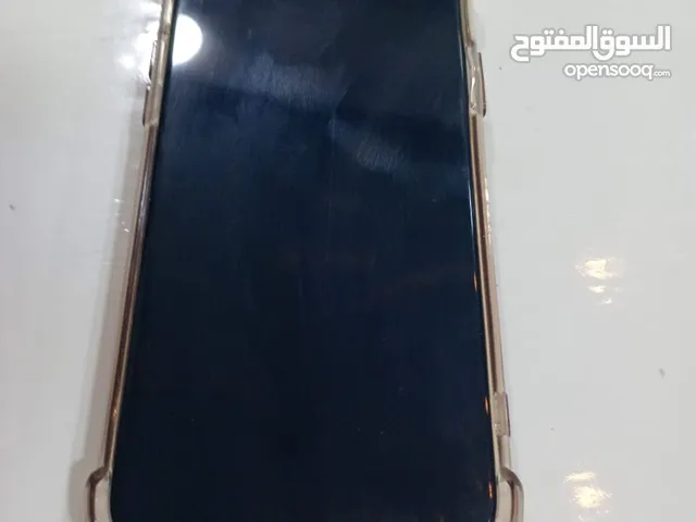 جهاز ايفون 11 نظيف للبيع أو البدل