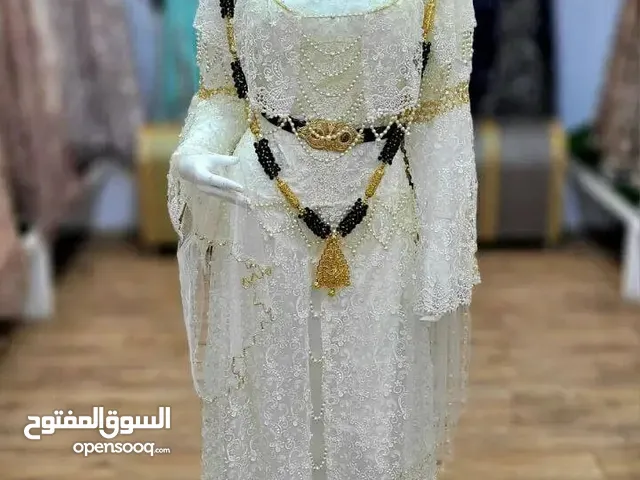 Weddings and Engagements Dresses in Blida