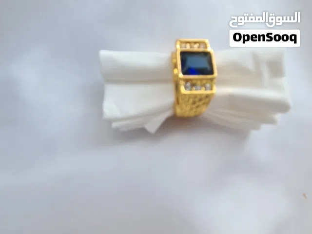 للبيع خواتم مختلفة وألوان جديدة