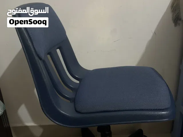 طاول و كرسي للبيع