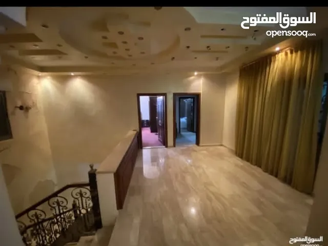 450 m2 4 Bedrooms Villa for Rent in Amman Jubaiha