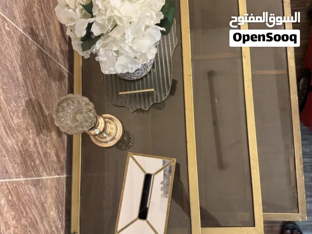 طاوله للمجلس أو القهوه