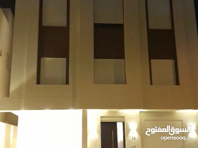 0 m2 5 Bedrooms Villa for Rent in Mubarak Al-Kabeer Al Masayel