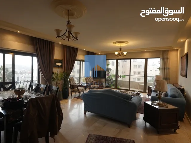 250 m2 4 Bedrooms Apartments for Sale in Amman Khalda