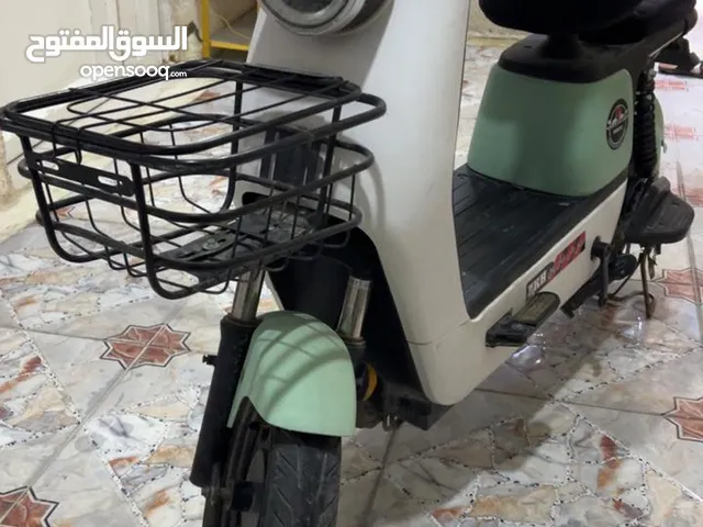 دراجة شحن كهربائيه