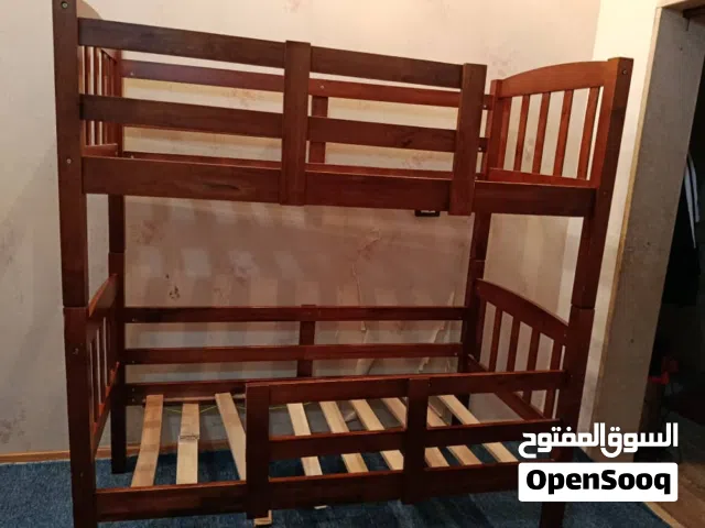 فرصة لا تفوت: بيع سريرين نوم أطفال بتصميم دورين عملي وأنيق -ماليزيات