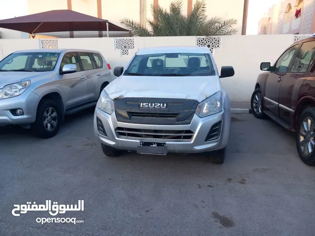 Isuzu D-Max 2024, 0 Km (4WD)