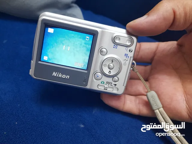 كاميرا نيكون ديجيتال بحاله جيده للبيع
