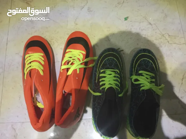 40 Sport Shoes in Amman