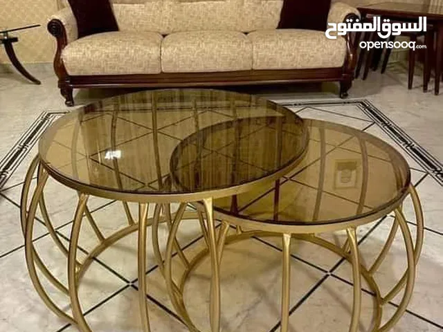 طاولات معدن
