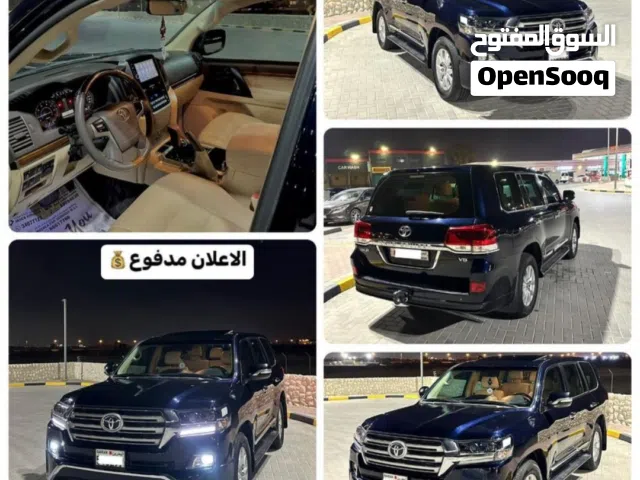 TOYOTA LAND CRUISER GXR V8 2016