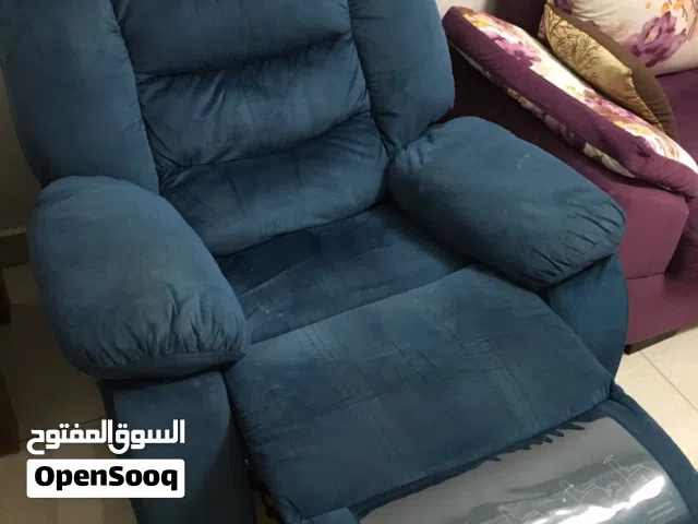 ركلاينر هزاز باللون الازرق