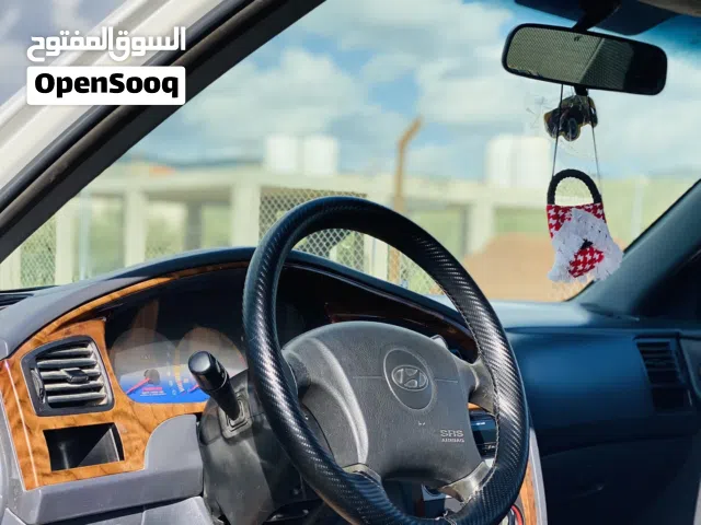 2000, Hyundai, Avante, Standard