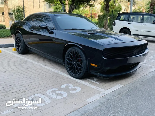 dodge challenger GCC 2014