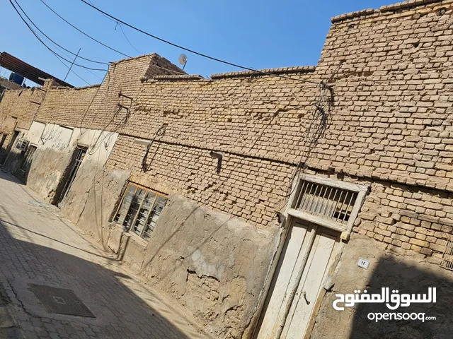 155 m2 3 Bedrooms Townhouse for Sale in Basra Baradi'yah