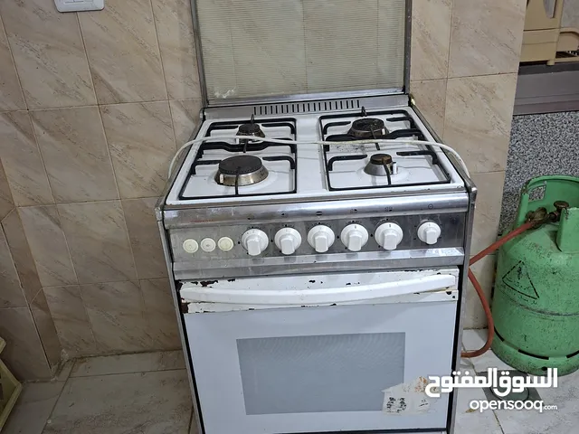 غساله فل اوتوماتيك وثلاجة وغاز أربعة عيونمستعمل بحالة جيدة